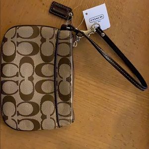NWT Coach Wristlet
